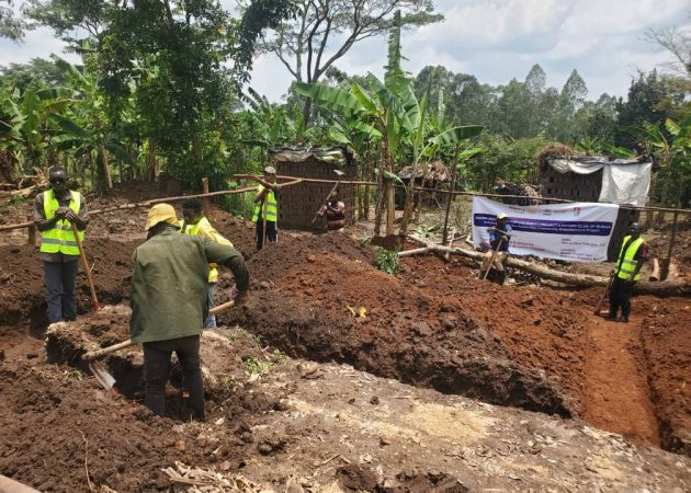 Rotary Club of Bunga Visits Ssebbobbo